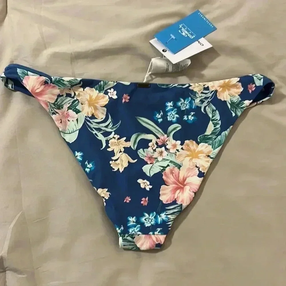 NWT Women’s O’Neill swim bottoms size XL tulum tropical rockley bikini - Picture 5 of 5